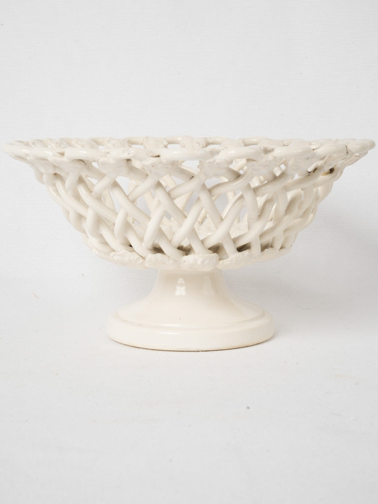 Elegant openwork white glaze fruit bowl