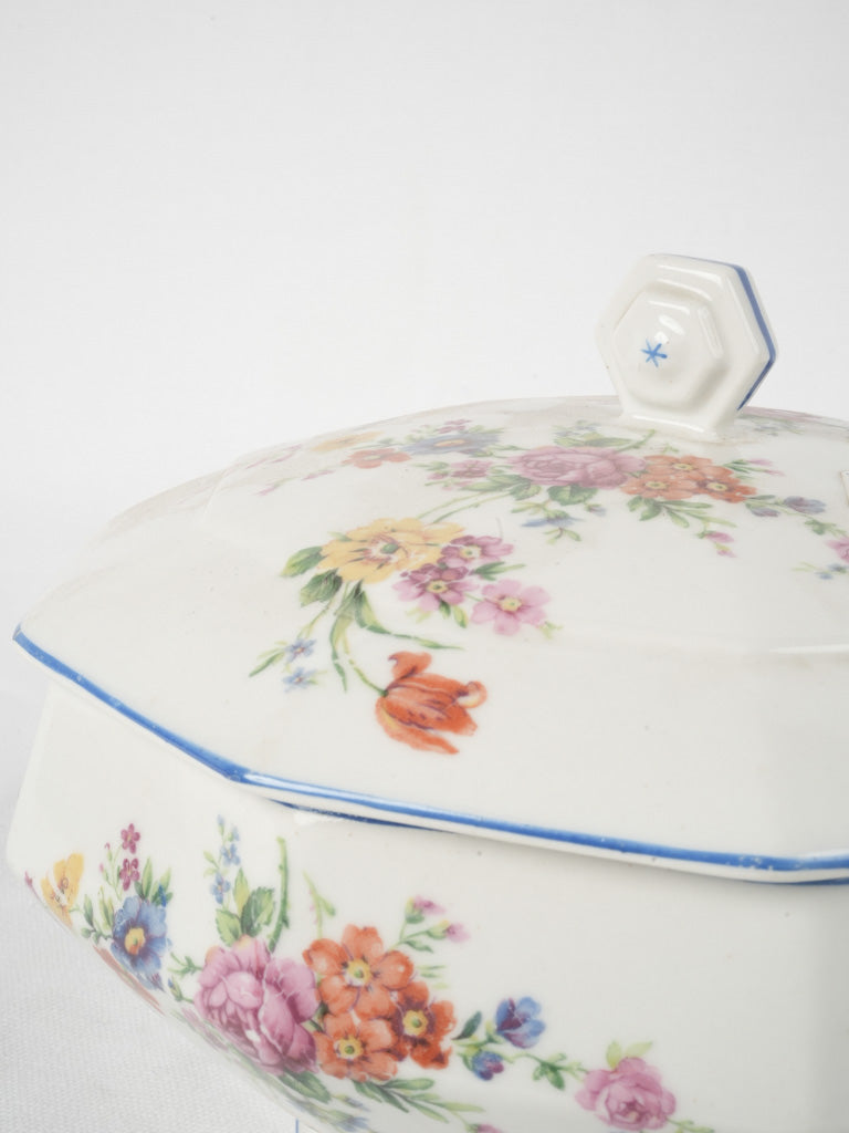 Delightful vintage floral porcelain soupière