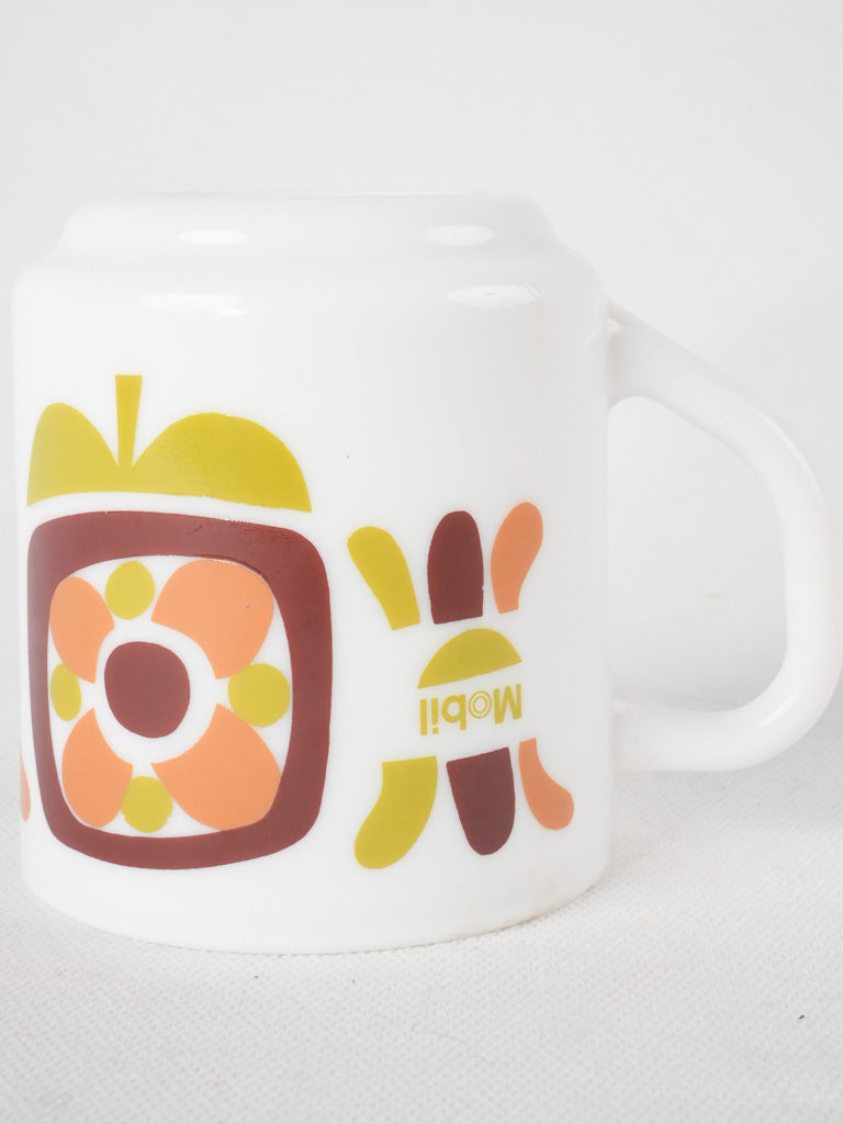 Memorable Mobil mugs with unique patterns