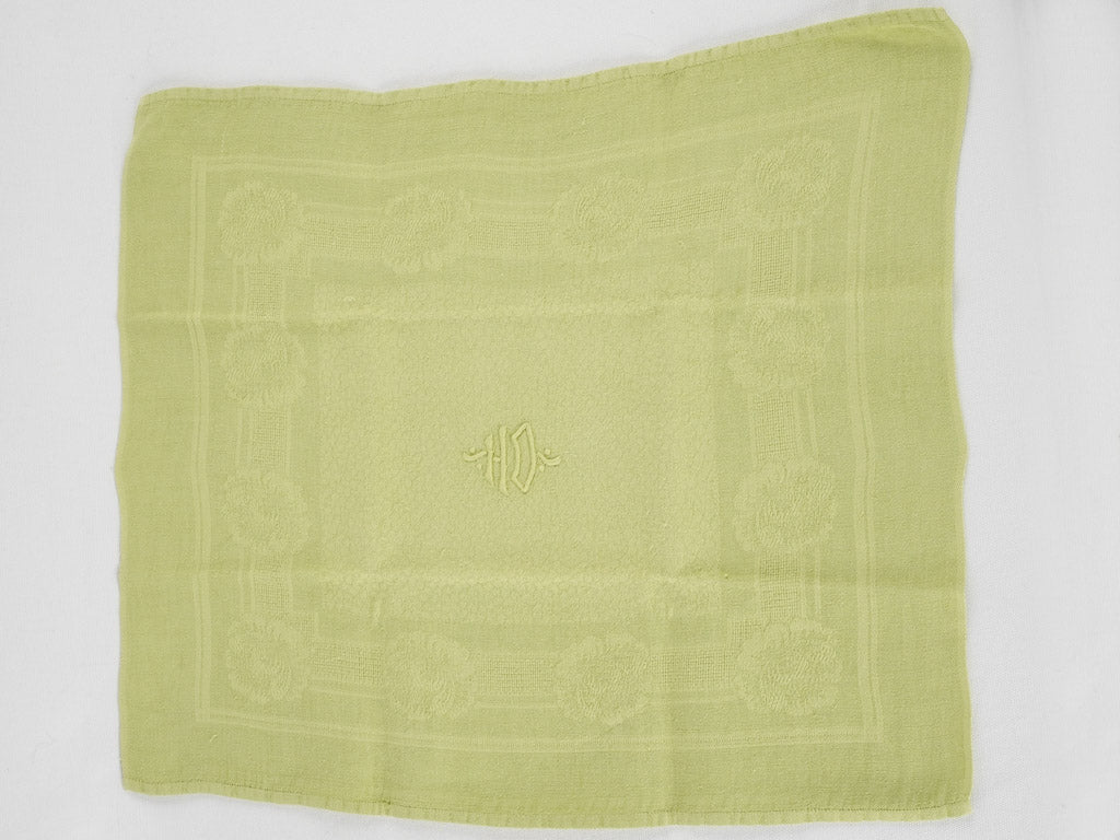 Characteristic hand-dyed green antique napkins