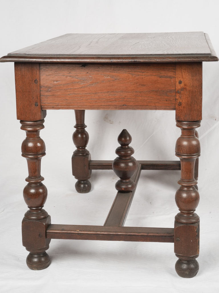 Tasteful, finely turned balustrade writing table