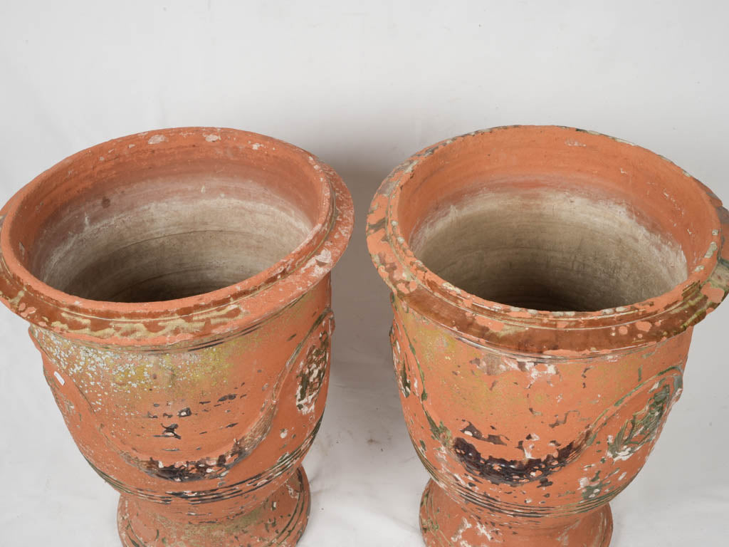 Anduze terracotta vases for outdoor use