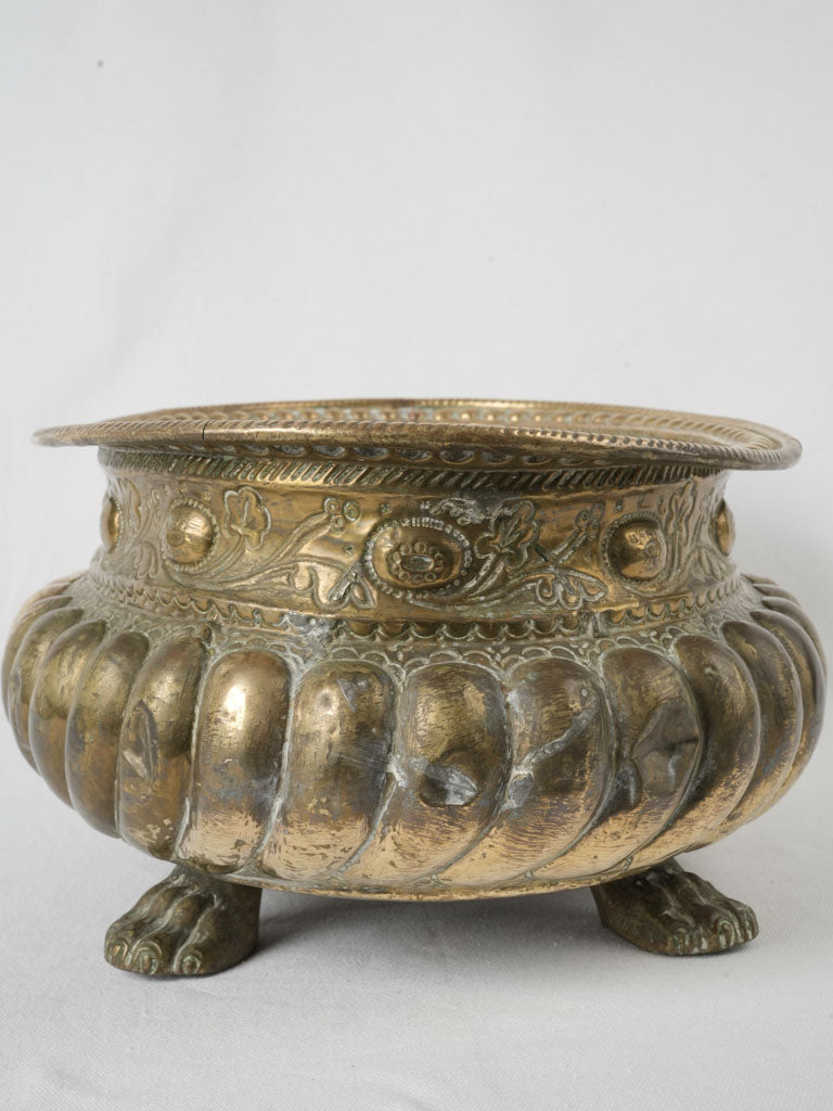 Elegant lion's paw brass ice bucket