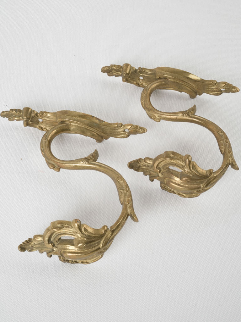 Ornate Vintage Acanthus Leaf Tiebacks