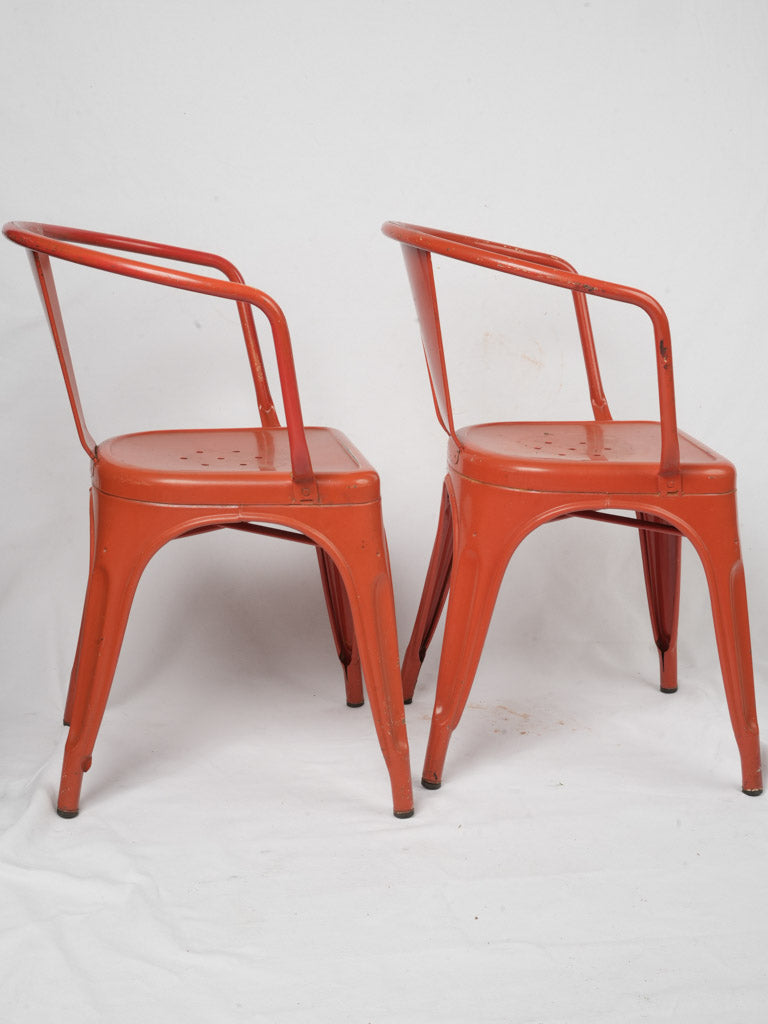 Retro durable stackable metal chairs