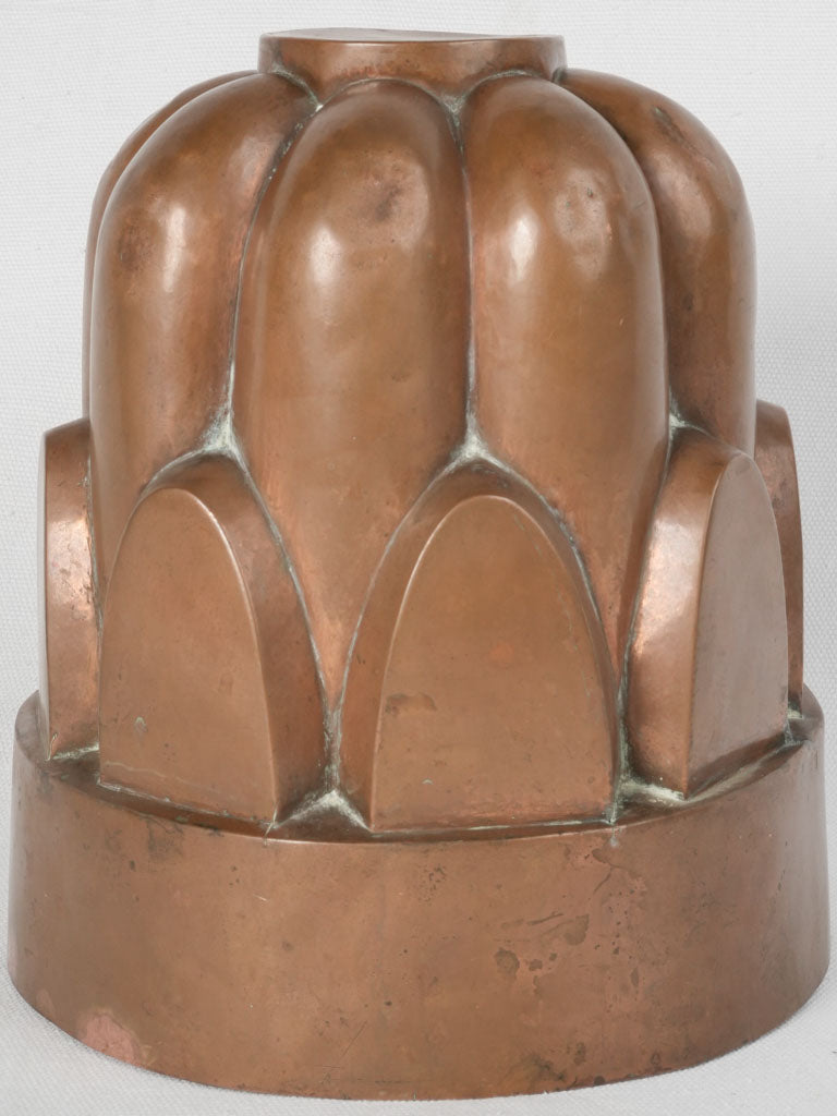 19th-century British elegant jelly mold