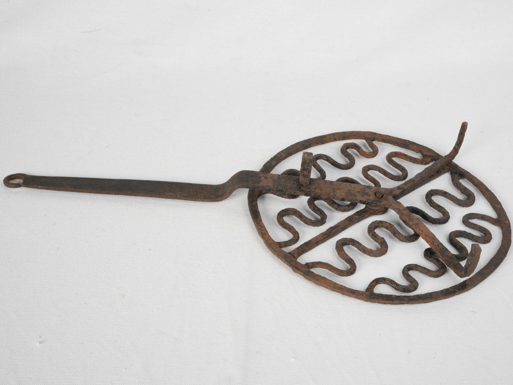 Vintage rotating wrought iron spit