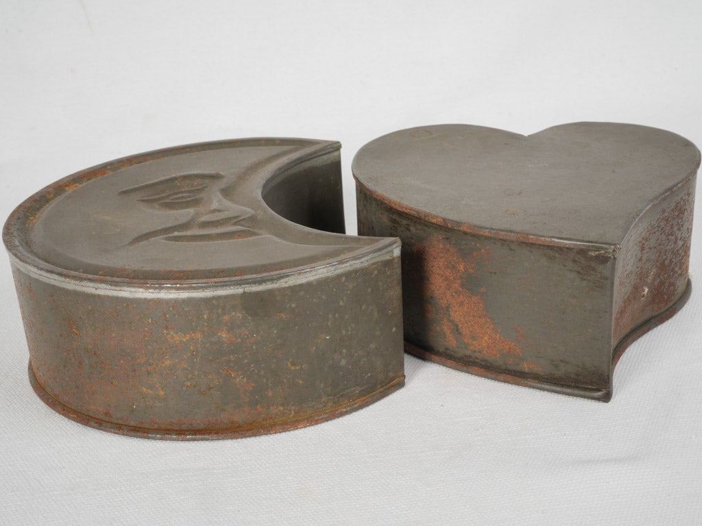 Whimsical early 20th-century baking molds