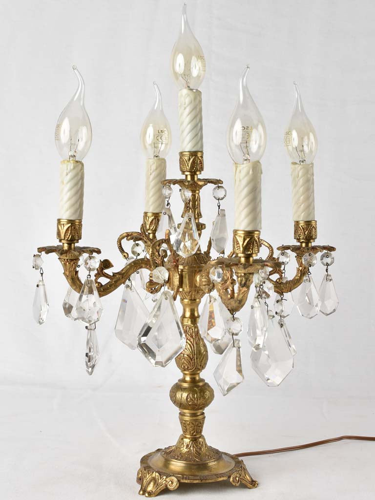 Elegant glass pendant girandole lamp