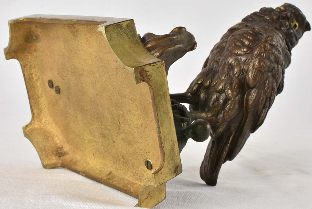 Owl & frog sculpture - early 20th century 8¼"