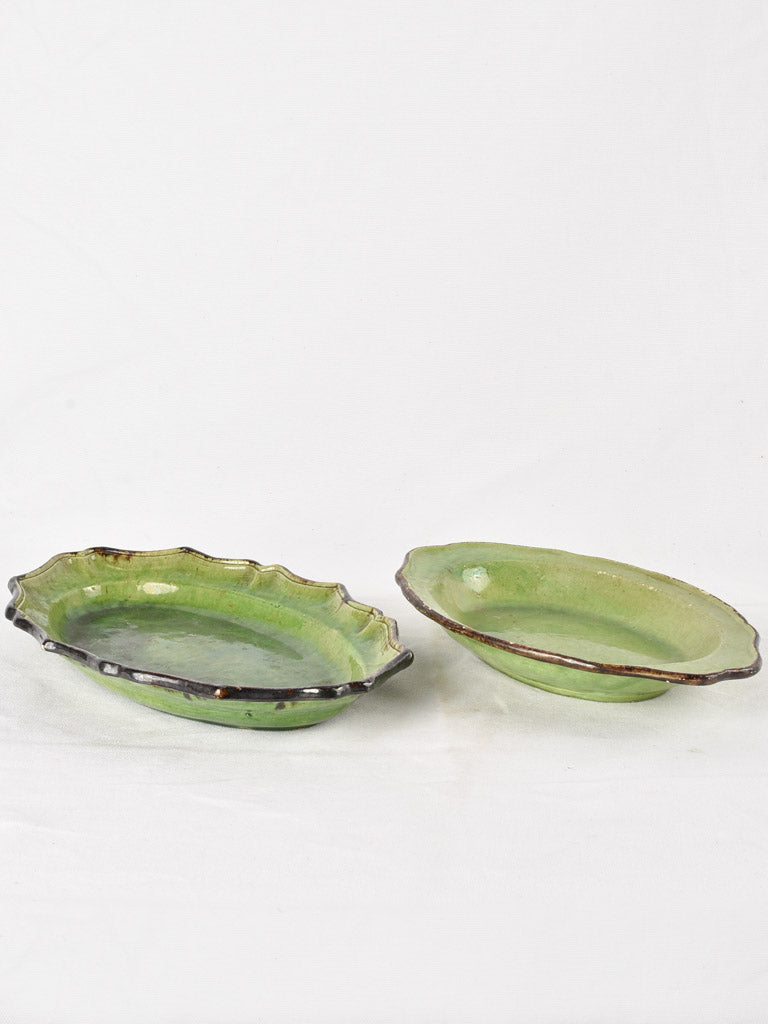 2 oval serving dishes - green Dieulefit 13½"