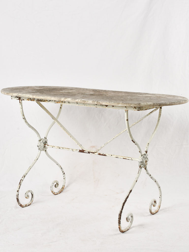 Early 20th century oval garden table 28¼"