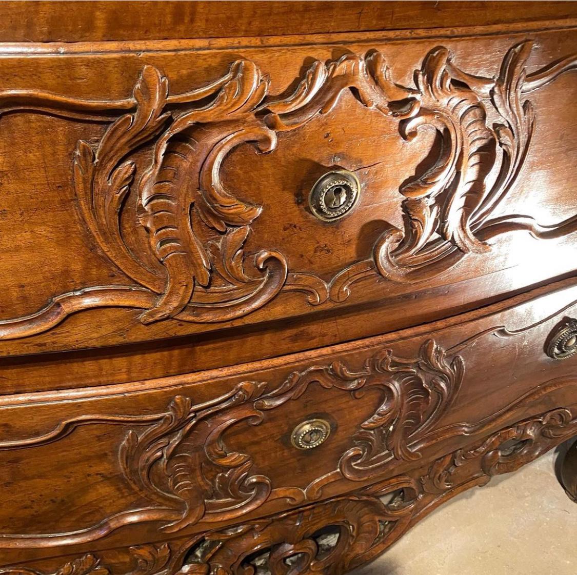 Provenance Commode: Louis XV period walnut