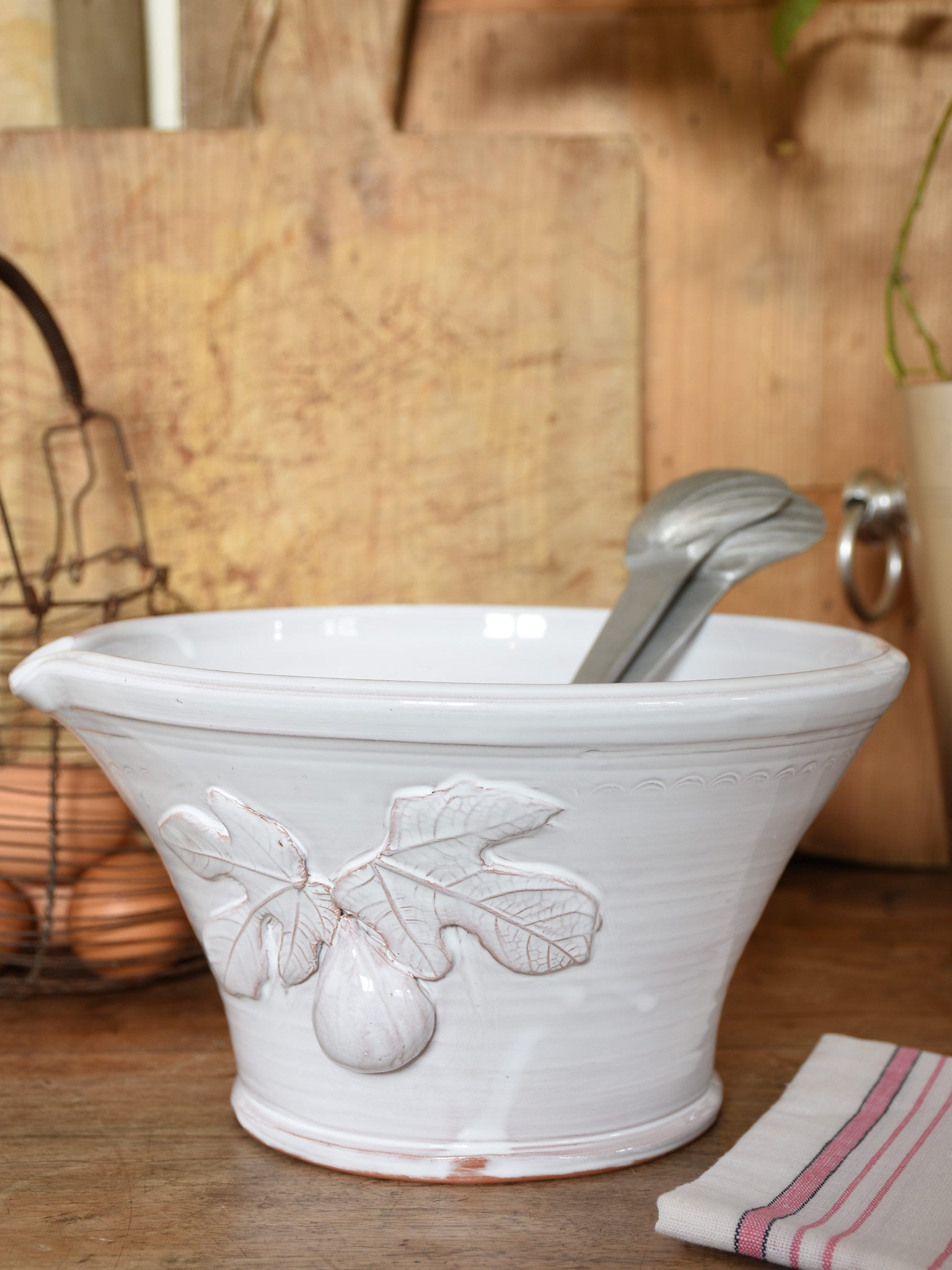 French artisan salad bowl with garlic grater