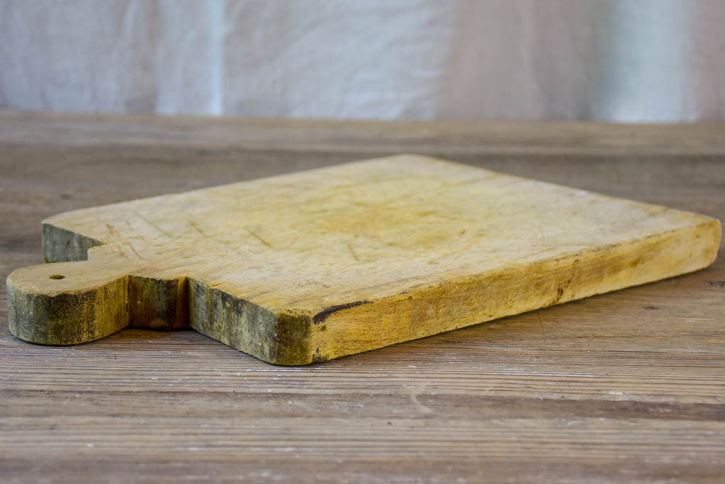 Antique French cutting board 16½"