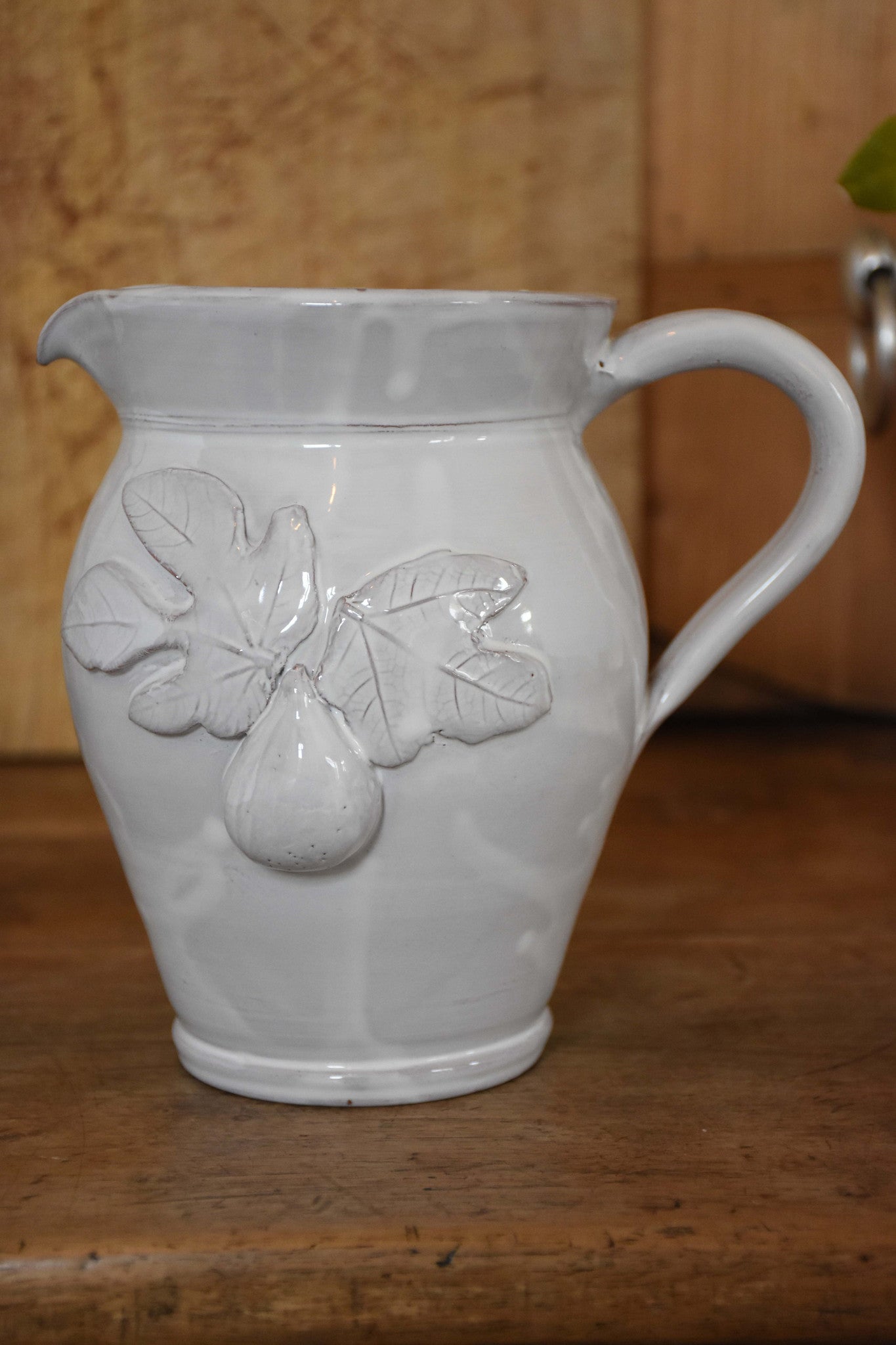 Ceramic jug with figs