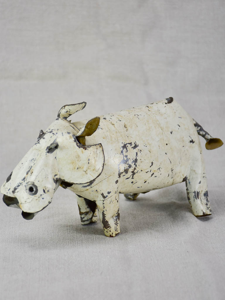 Artisan made sculpture of a hippopotamus 9¾"