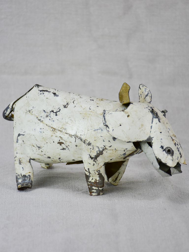 Artisan made sculpture of a hippopotamus 9¾"