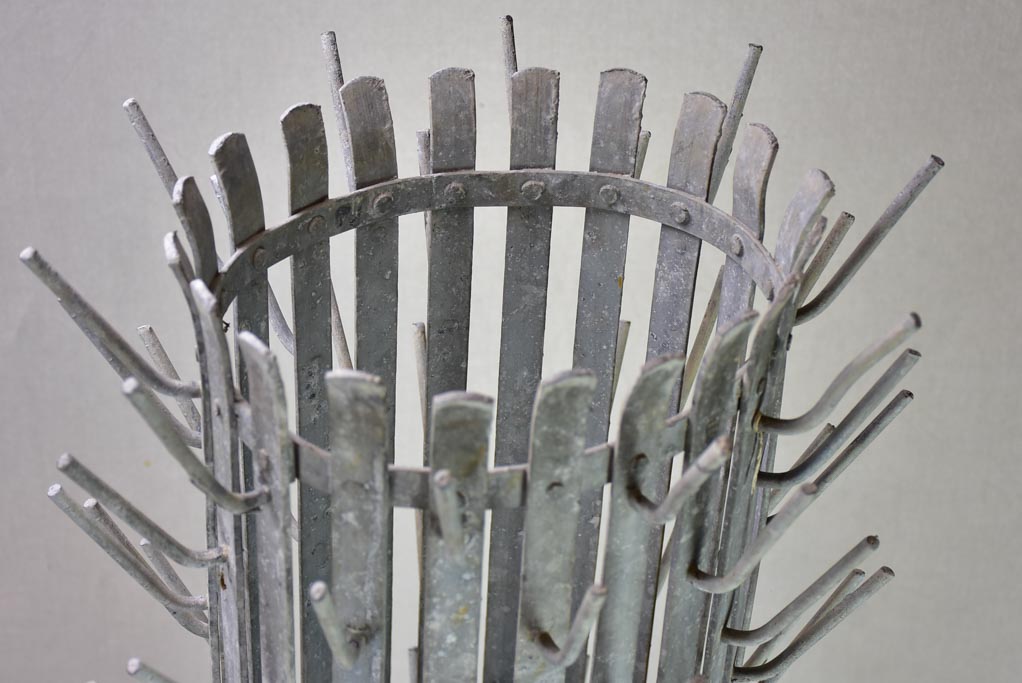 Very large bottle drying rack for ~200 bottles - galvanized metal 59½"