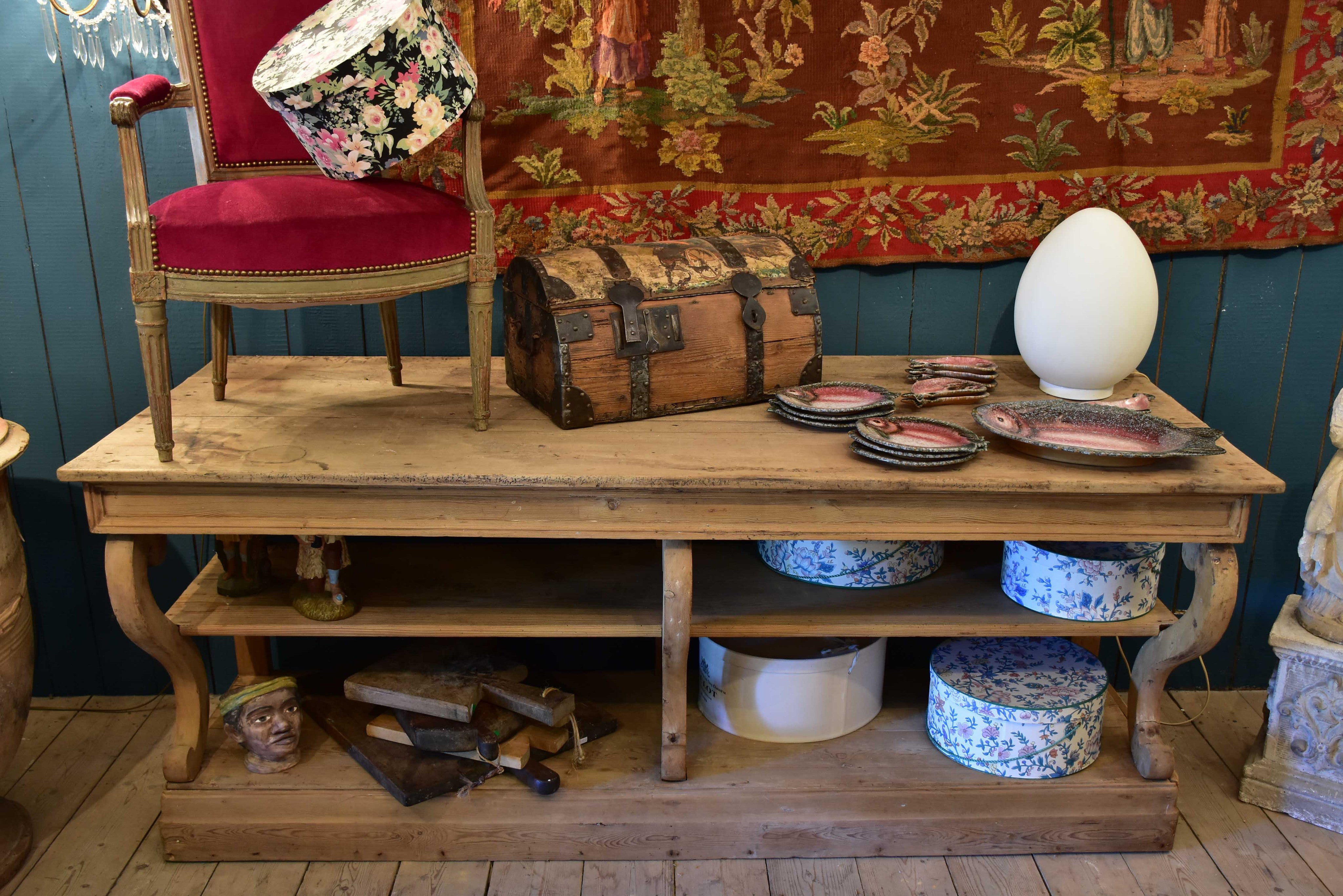 19th century French counter with two shelves