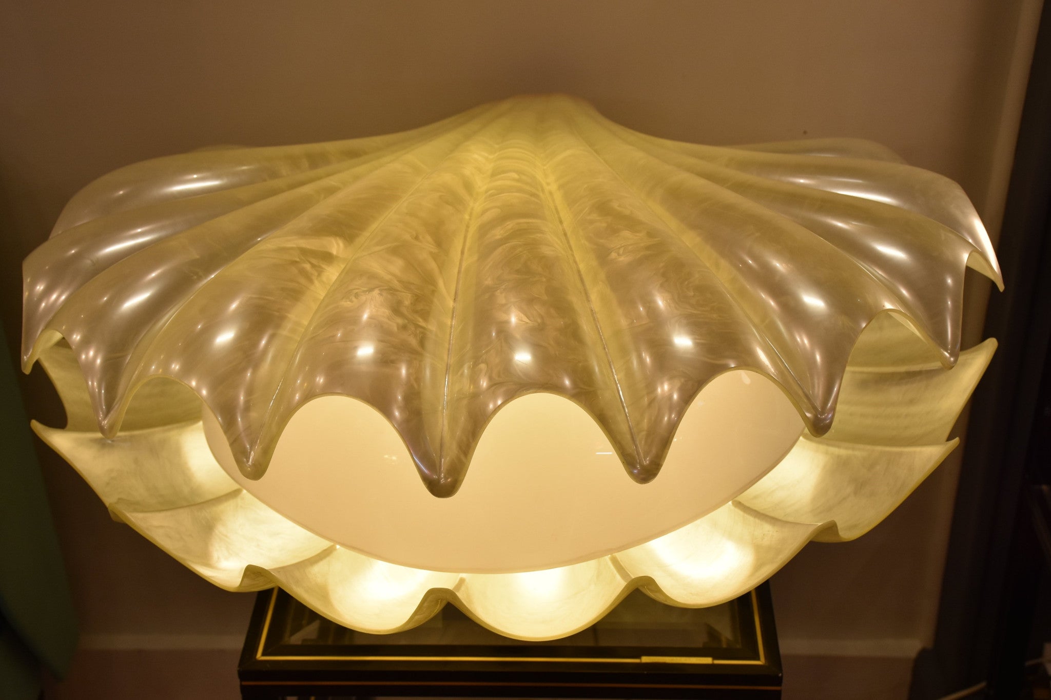 Liane Rougier clam lamp – 1970’s