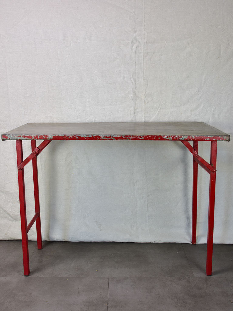 Folding industrial table from an atelier - early 20th century 41¾" x  19¾" x 30"