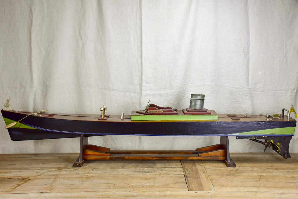 Large early 20th Century motor boat - American 65¾"