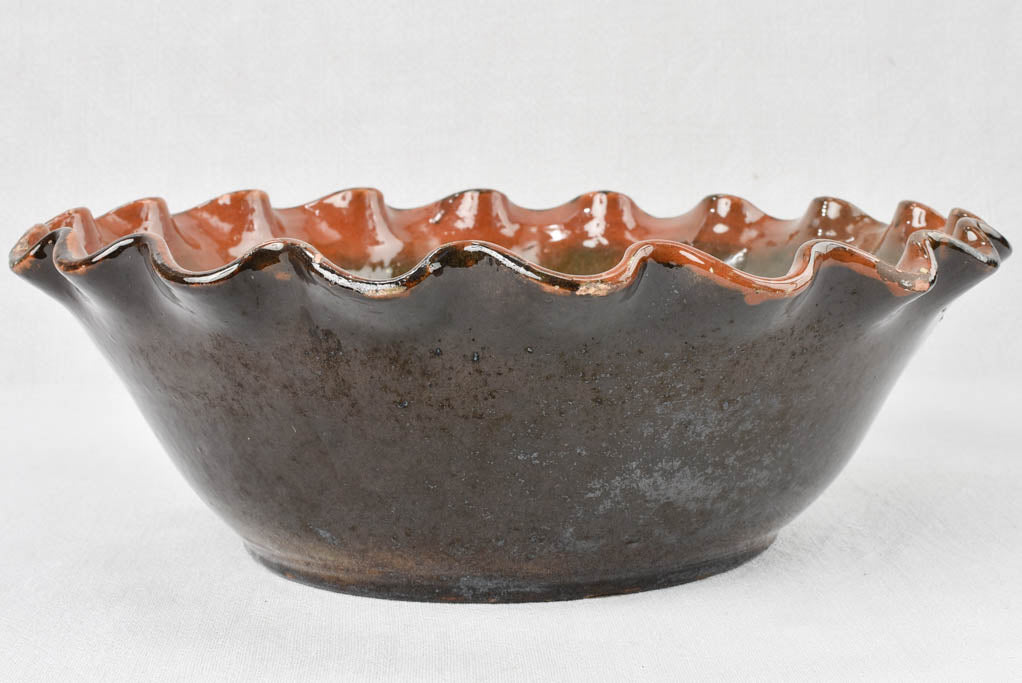 Nineteenth-century large ceramic artistic bowl