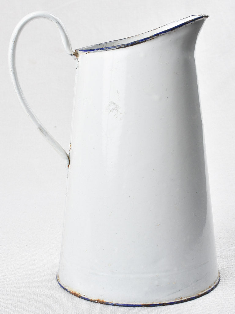 Retro style enamel pitcher for vase