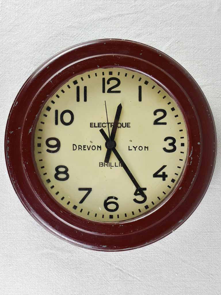 1930's Electrique Brillié wall clock with Bakelite frame 13¾"