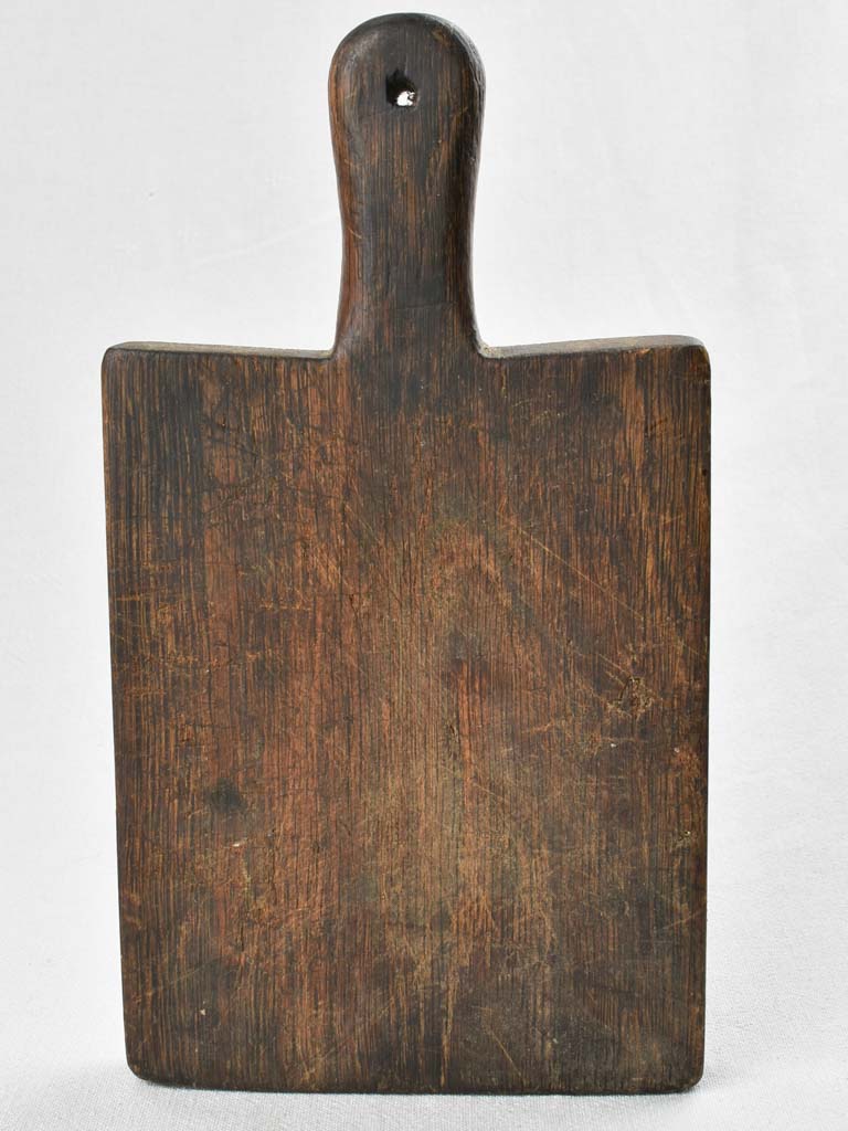 Small rustic French cutting board 13¾"