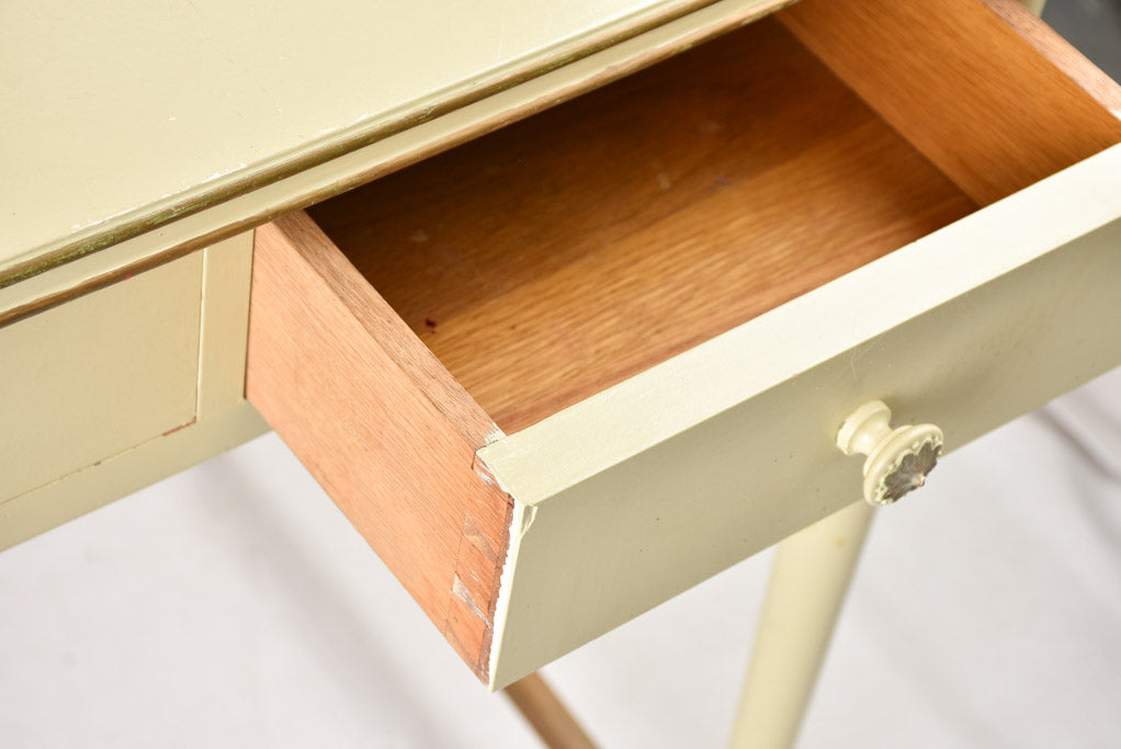 Early 20th century English vanity table