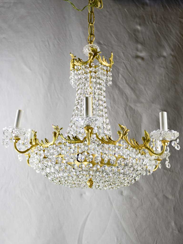 Vintage English chandelier with crystal decorations - nine lights 24½"