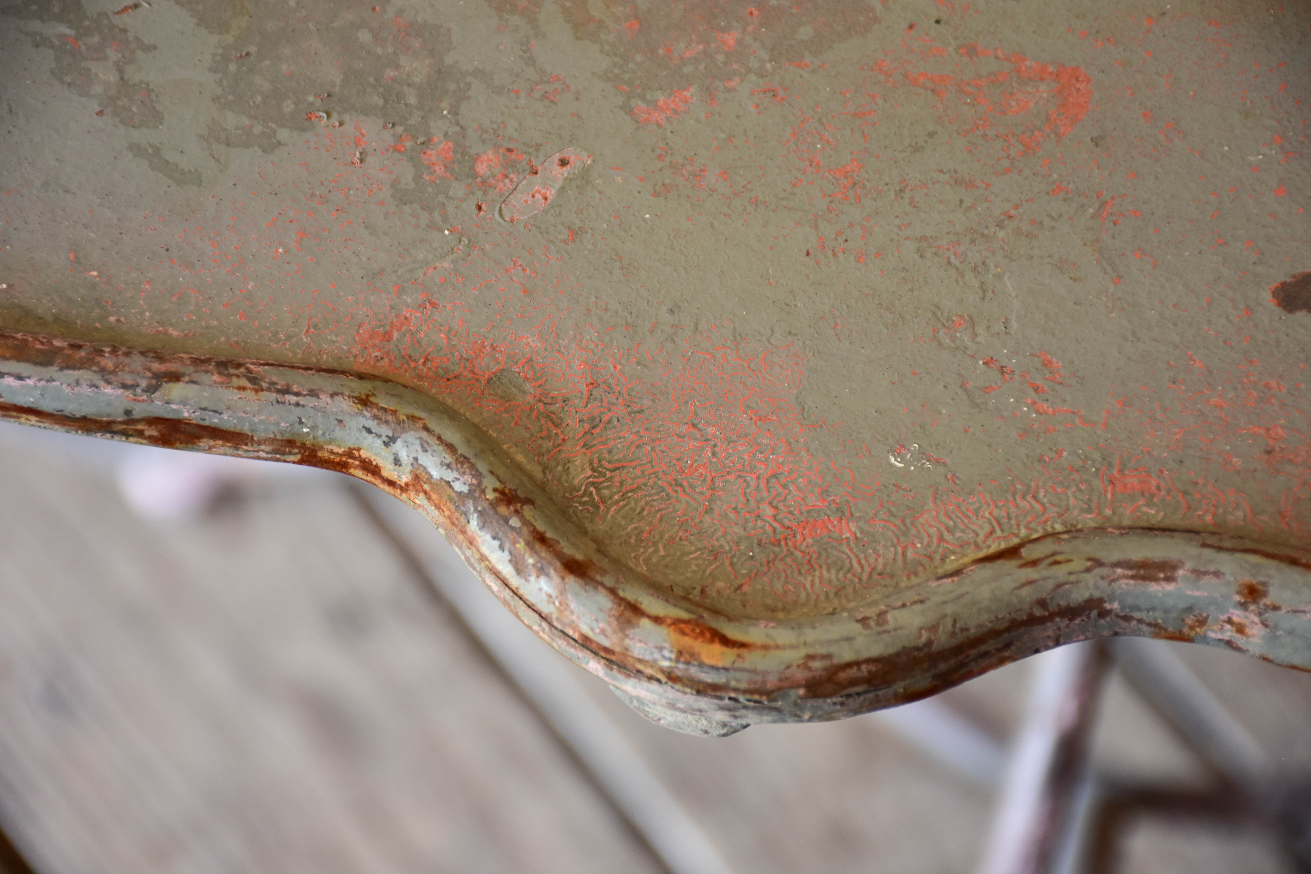 19th century French 'violin' garden table