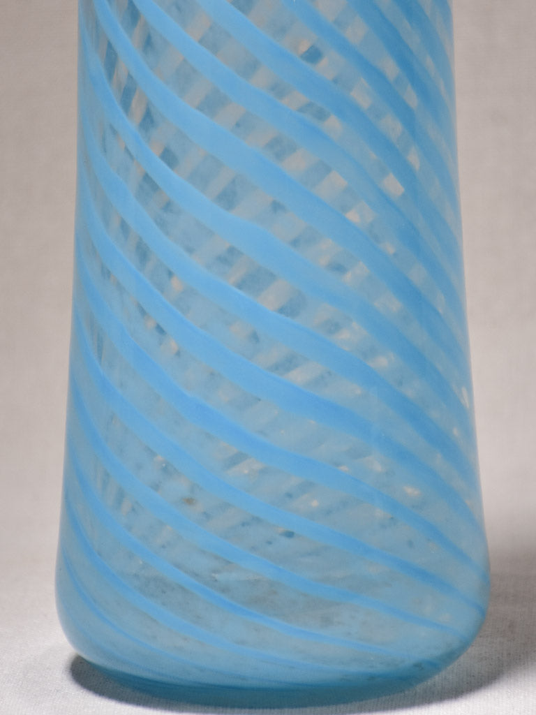 Tall Venini glass vase with blue spiral pattern 13½"