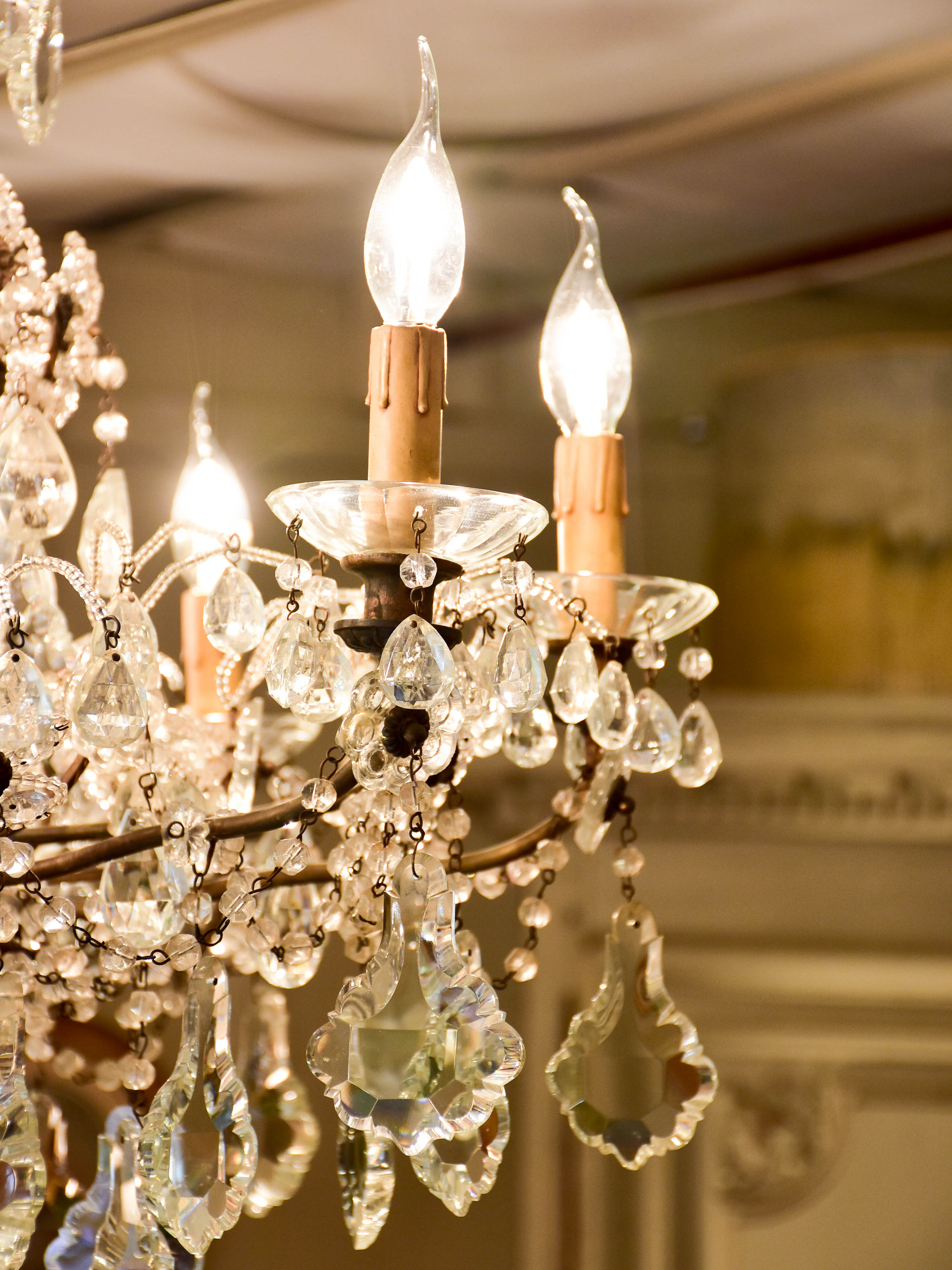 Antique Italian crystal chandelier - 8 branches