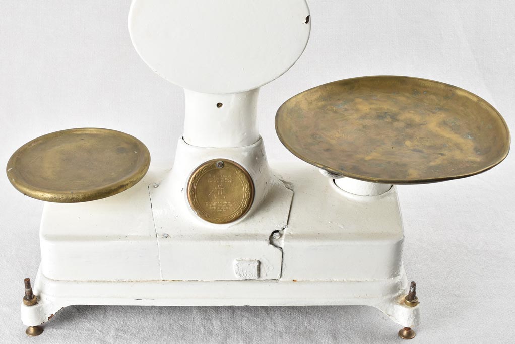 Very large Dayton-Testut scales, 1930s