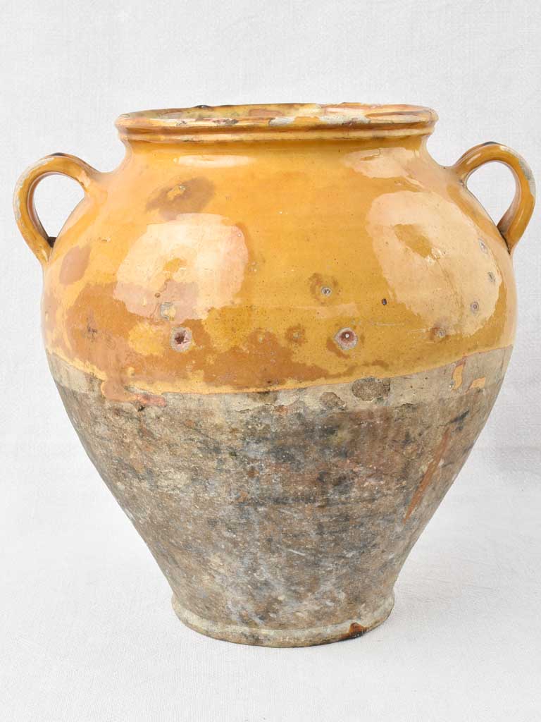 Very large confit pot w/ tapered bottom double rim 13½"