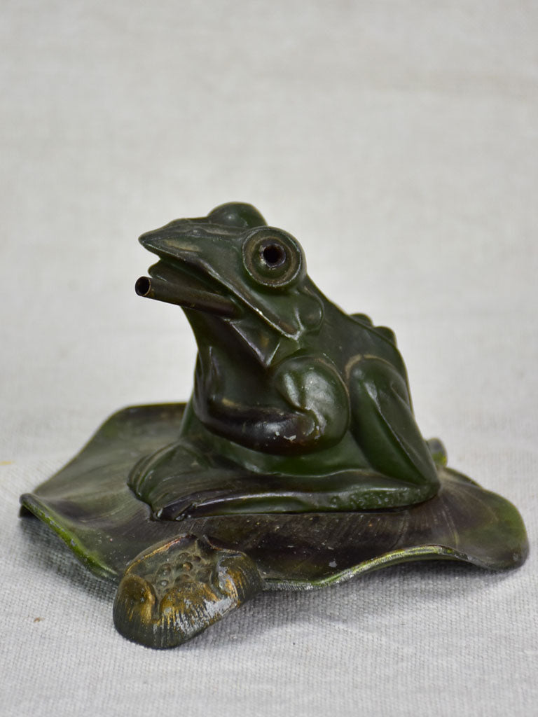 Antique green frog-shaped incense holder