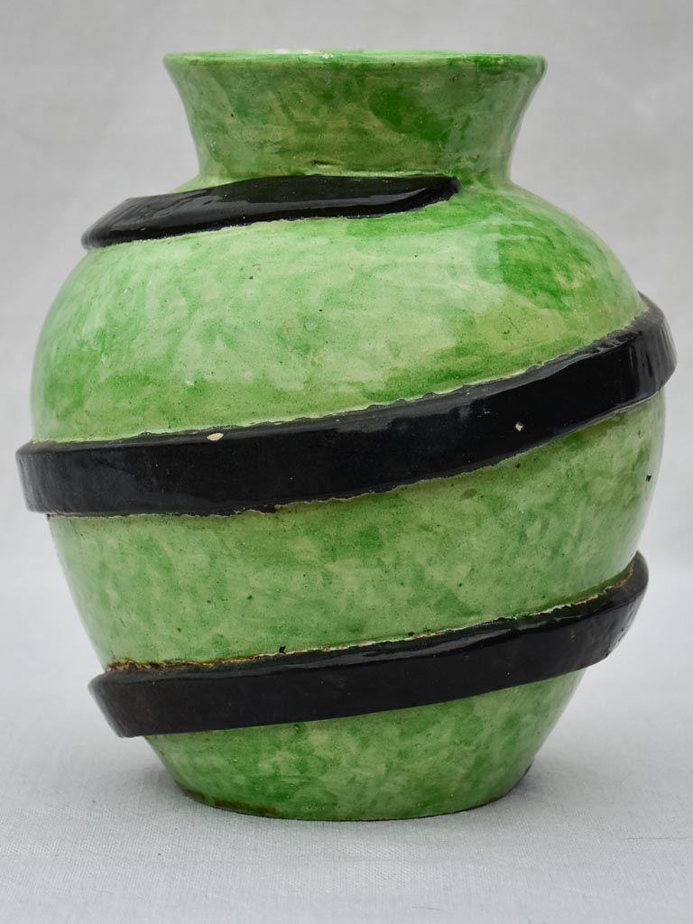 Mid century vase with green glaze and black swirl - Montigny Sur Loing Majolica 10¼"