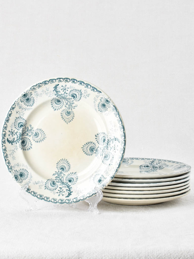 8 Longwy entree plates with blue flowers 8¾"