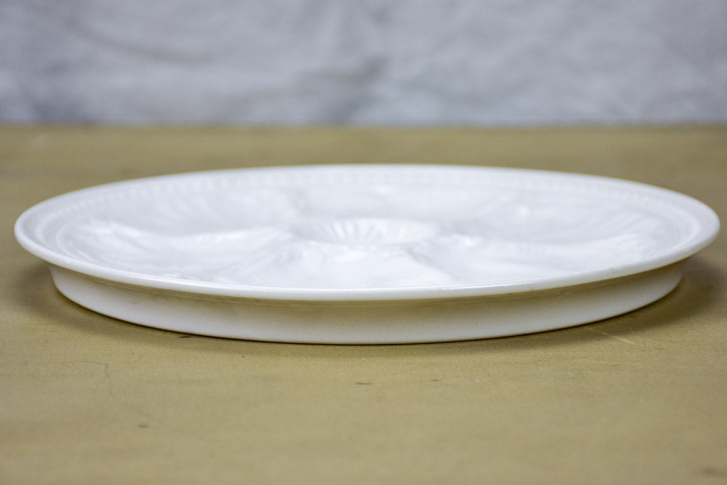 Set of 18 antique white oyster plates - Gien, French