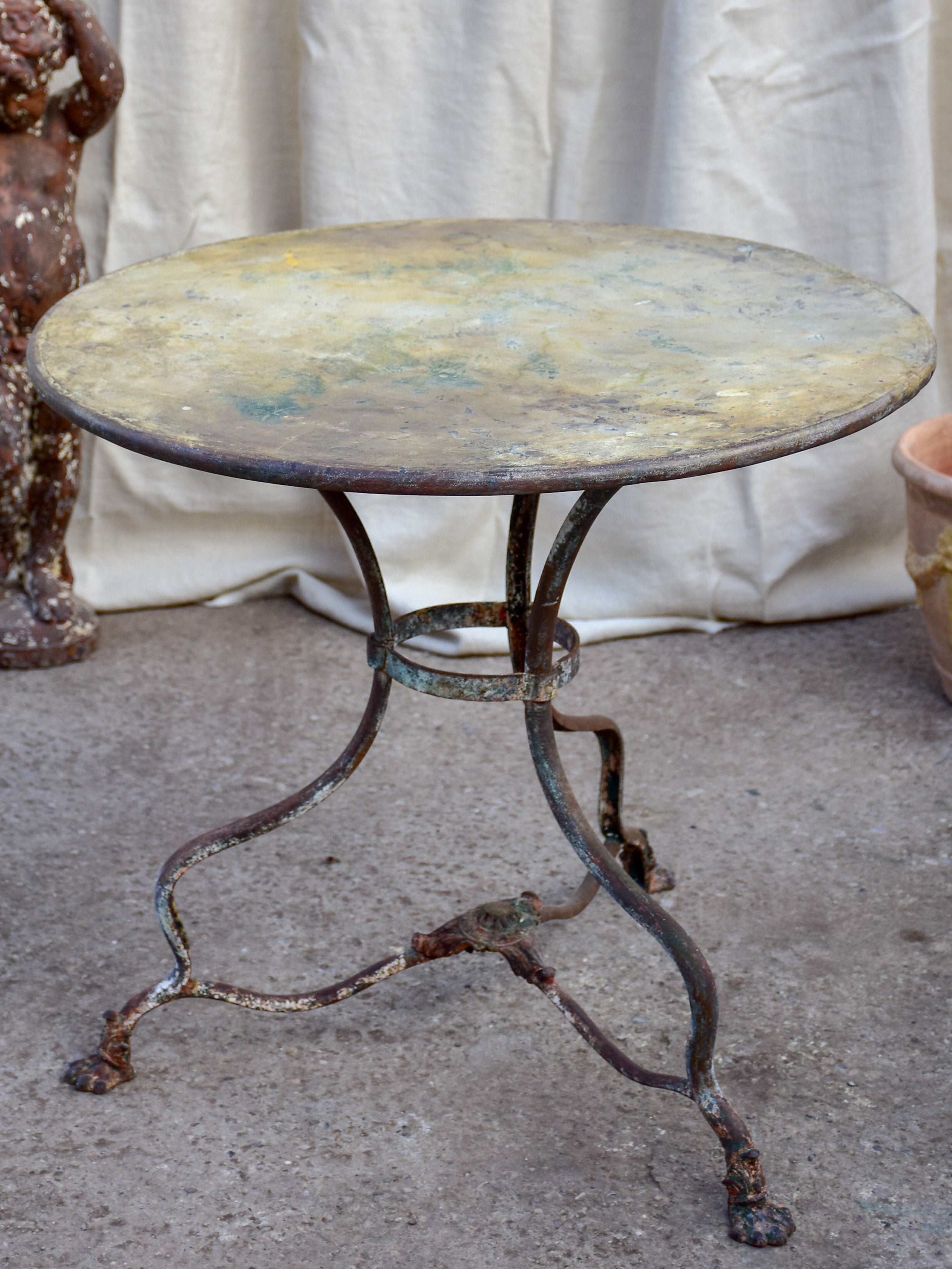 19th Century round garden table from Arras, France