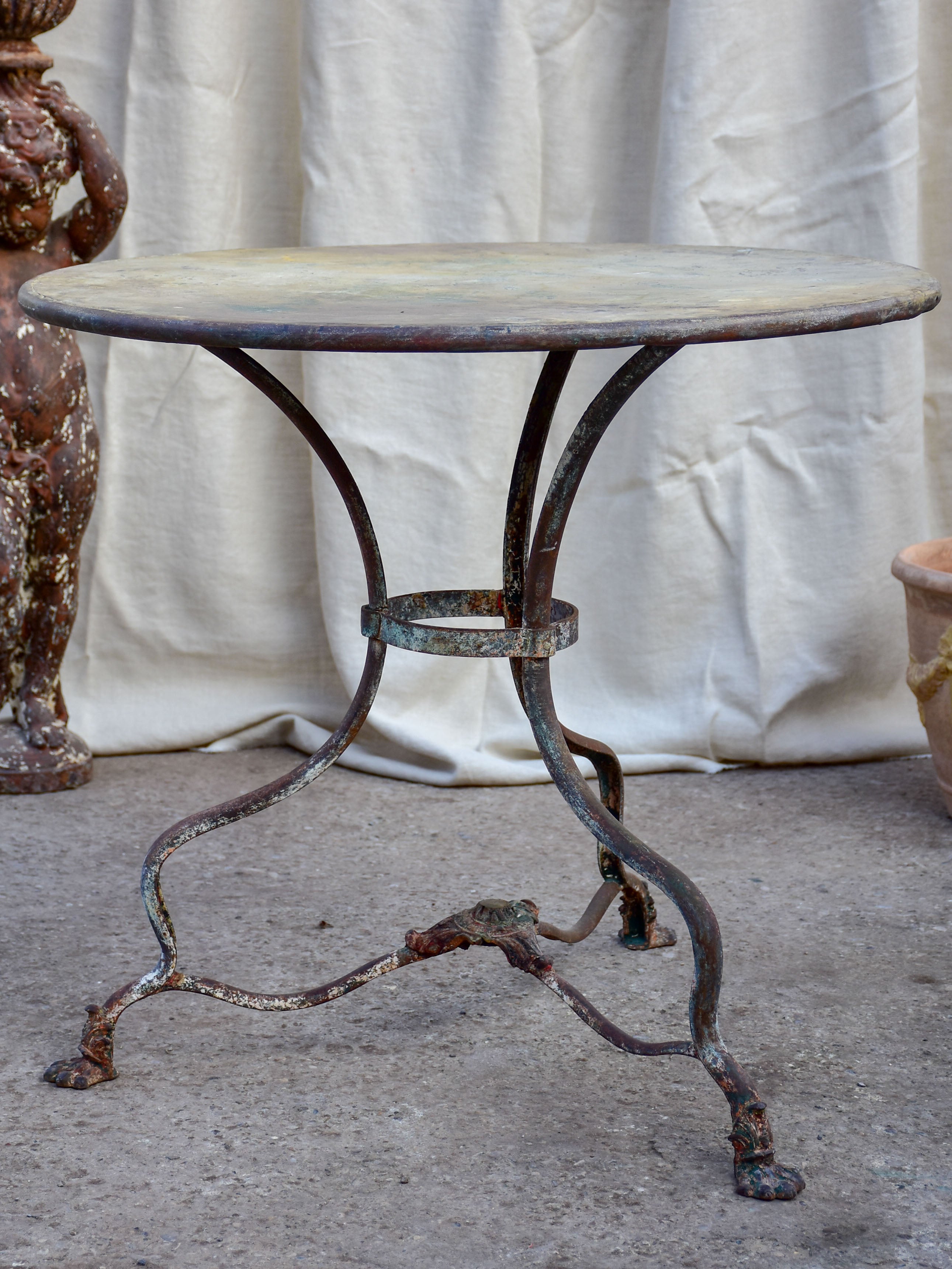 19th Century round garden table from Arras, France