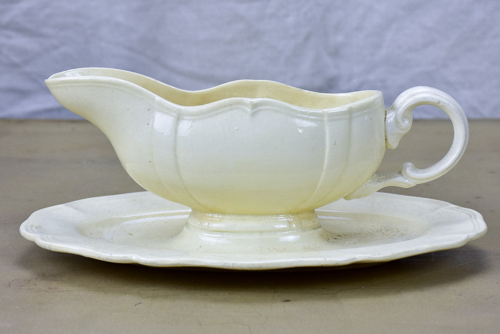 Mid Century French Digoin sauce boat