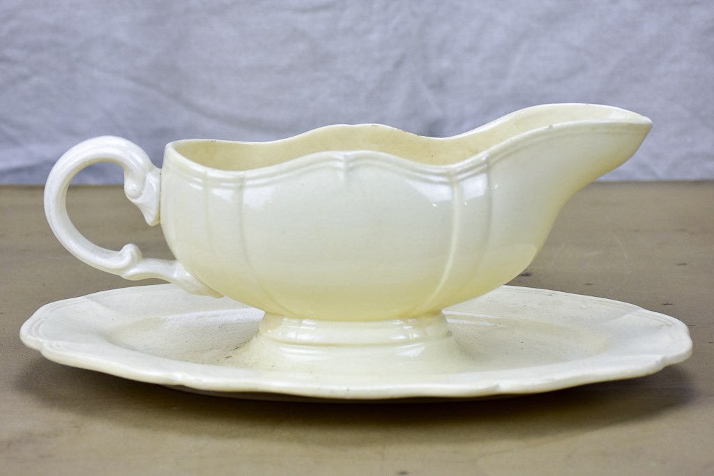 Mid Century French Digoin sauce boat