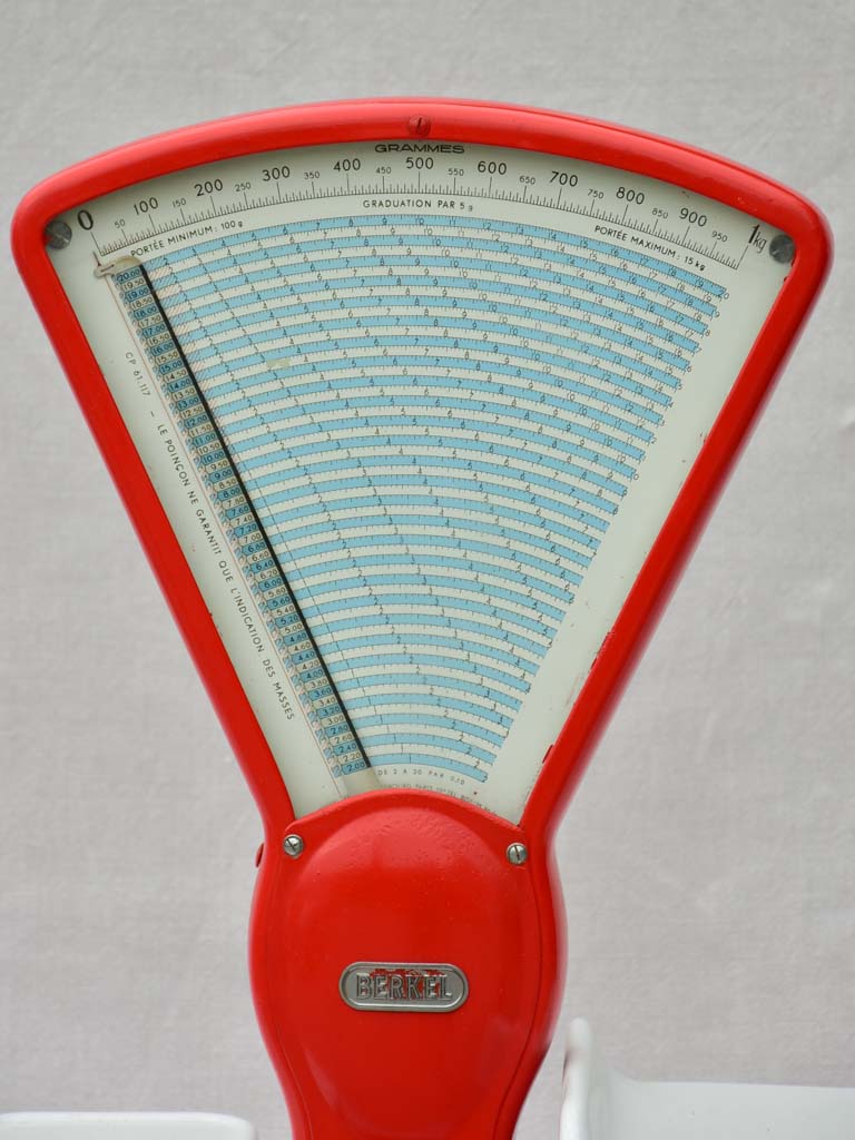 Berkel butcher's shop scales from the 1950's - red