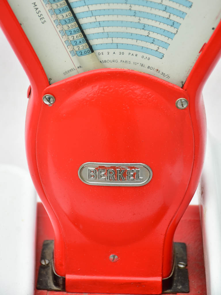 Berkel butcher's shop scales from the 1950's - red