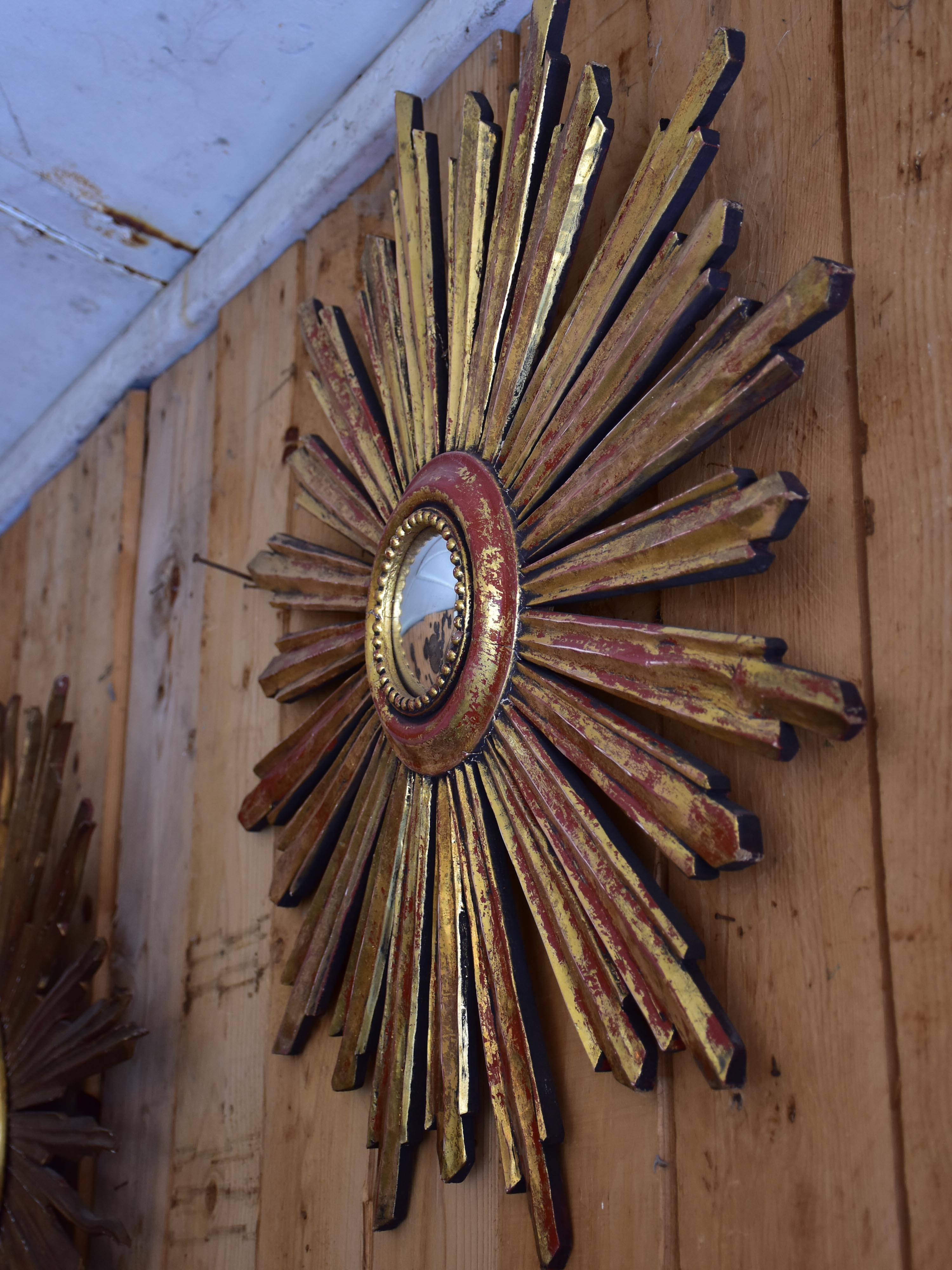 Vintage sunburst mirror – gilt wood