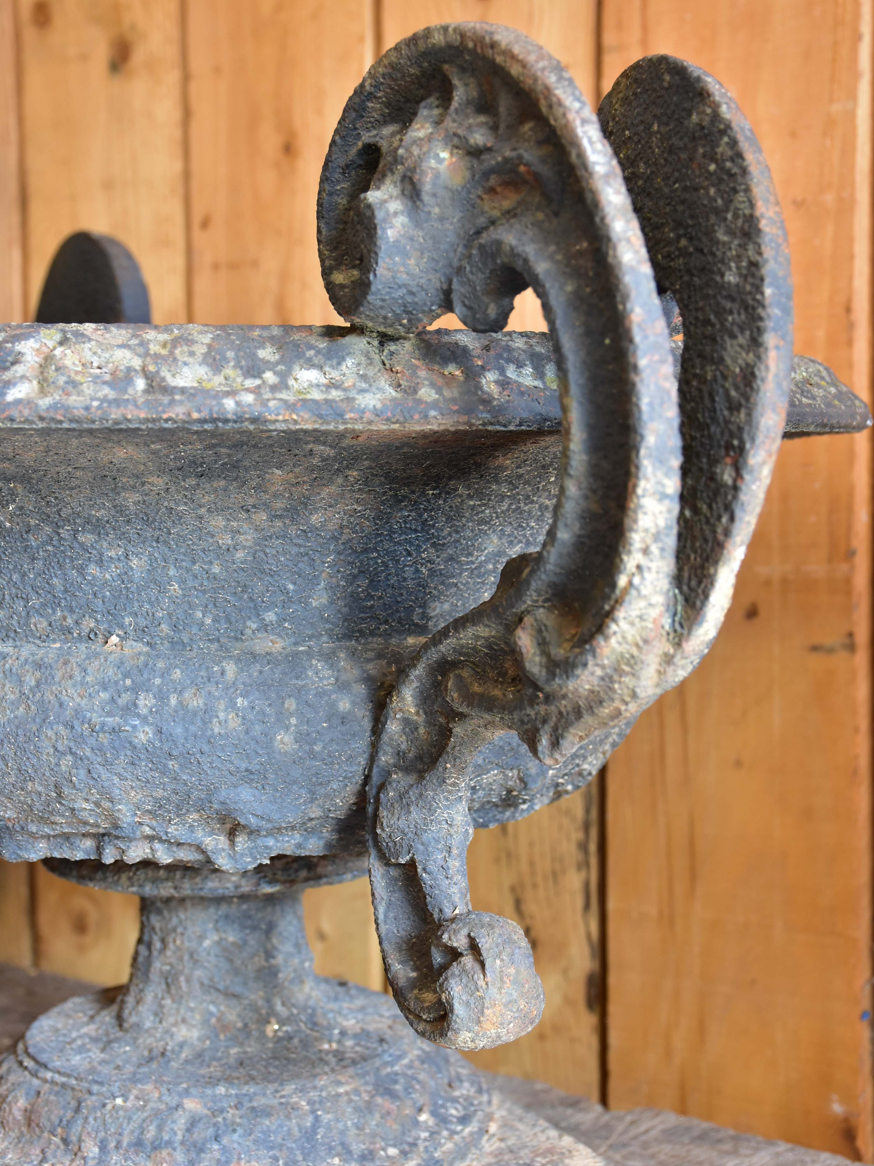 Large cast iron French garden urn with decorative handles – 19th century